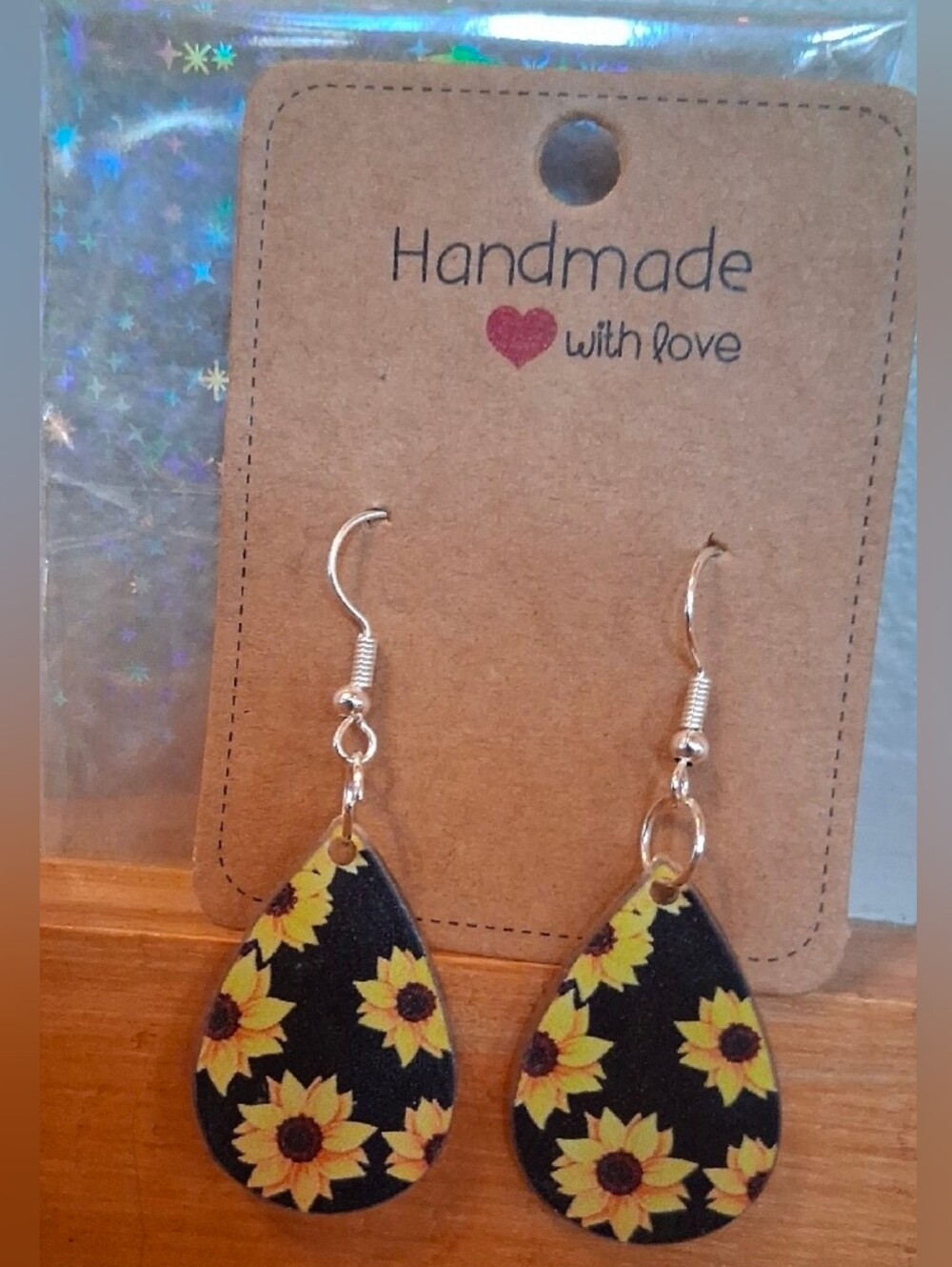 $8 Each Or Bundle 5/$20 Handmade Black & Yellow Sunflower Teardrop Earrings